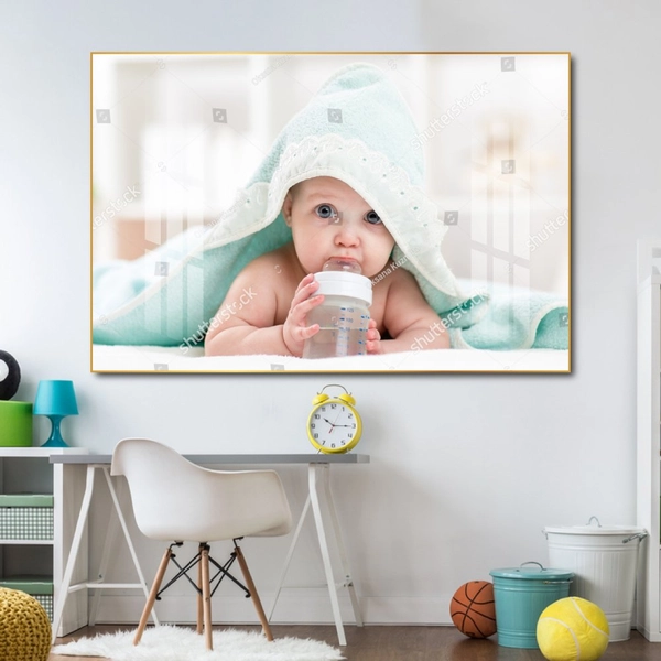 Tranh treo tường em bé đáng yêu dể thương