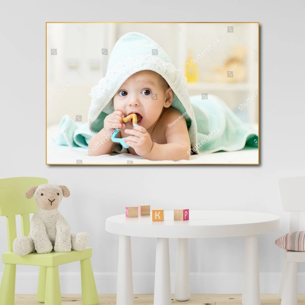 Tranh treo tường em bé đáng yêu dể thương