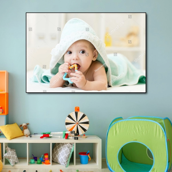 Tranh treo tường em bé đáng yêu dể thương