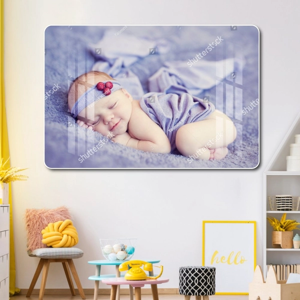 Tranh treo tường em bé ngủ đáng yêu