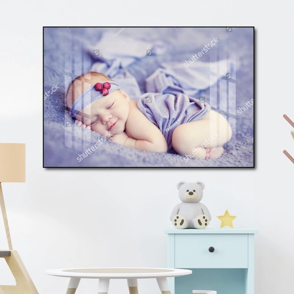 Tranh treo tường em bé ngủ đáng yêu