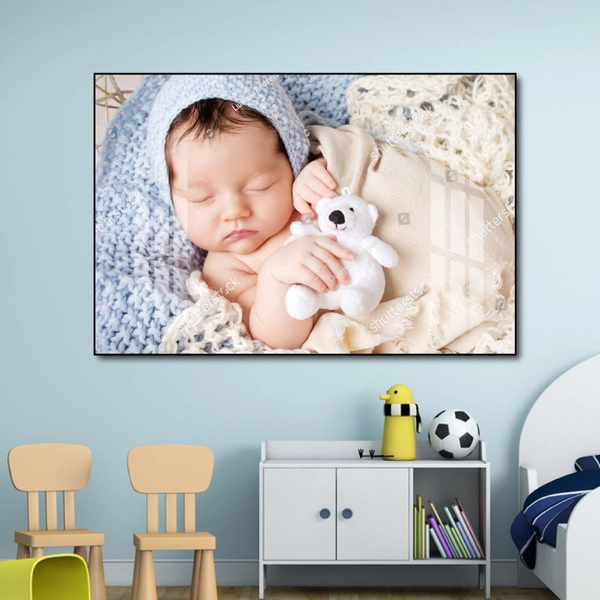 Tranh treo tường em bé ngủ đáng yêu