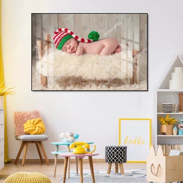 Tranh treo tường em bé ngủ đáng yêu