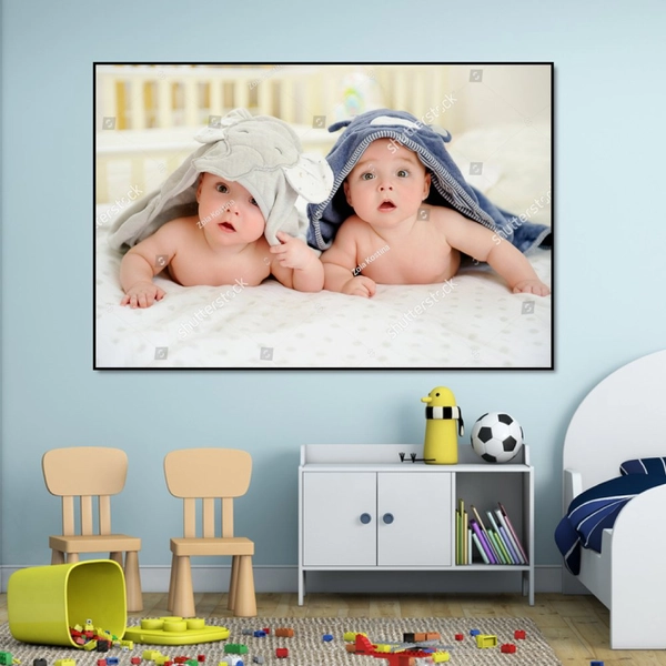 Tranh treo tường em bé đáng yêu dể thương