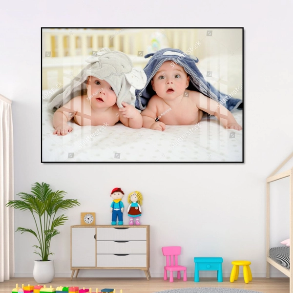 Tranh treo tường em bé đáng yêu dể thương