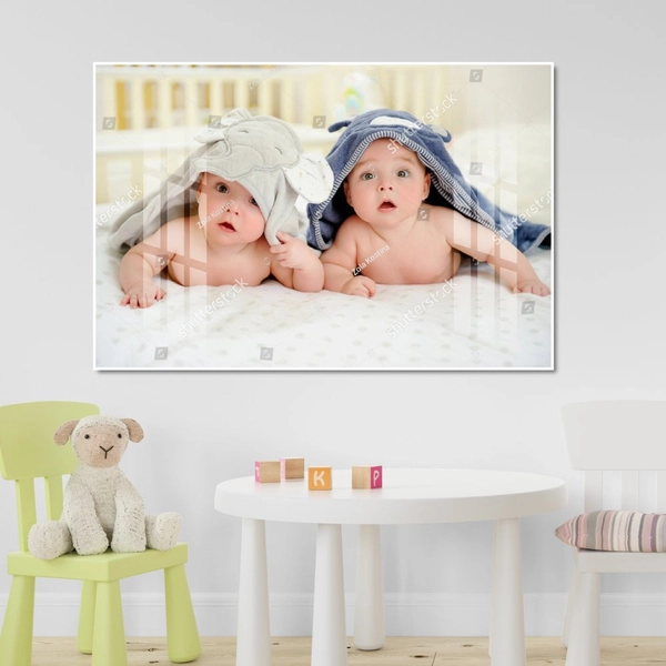 Tranh treo tường em bé đáng yêu dể thương