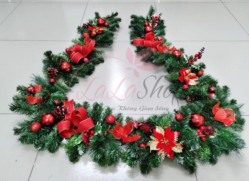 Dây thông trang trí noel sắc đỏ