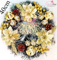 Vòng nguyệt quế trang trí noel sắc vàng