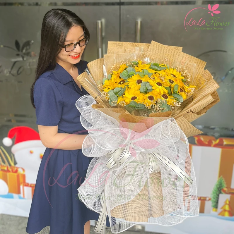 Bó hoa hướng dương sáp thơm ánh mặt trời