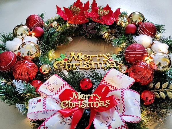 Vòng Nguyệt Quế Treo Cửa 60cm Đủ Phụ Kiện Trang Trí Noel Kèm Đèn Led