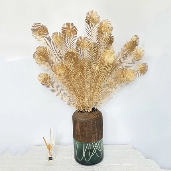 Cành đuôi công vàng kim tài lộc may mắn