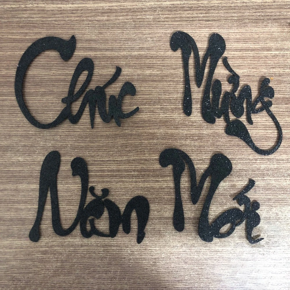 Chữ xốp chúc mừng năm mới màu đen trang trí tết