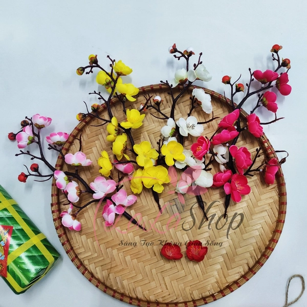 Cành đào giả trang trí tết giá rẻ