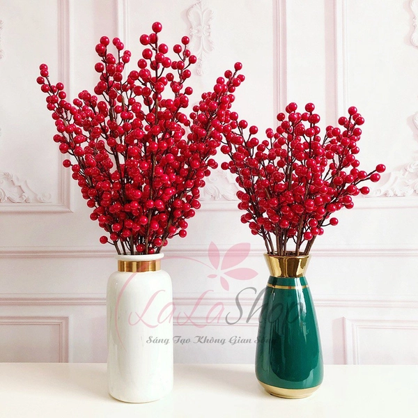 Cành đào đông đỏ không lá trang trí tết