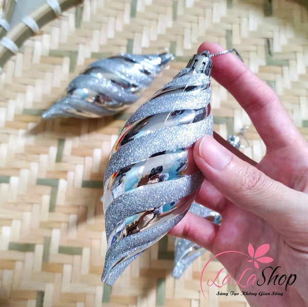 Hộp 4 châu hình que kẹo xoắn trang trí noel