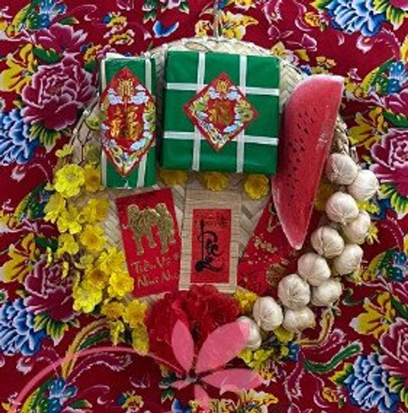 Mẹt Tết Dưa Hấu Bánh Chưng Trang Trí Nhà Cửa