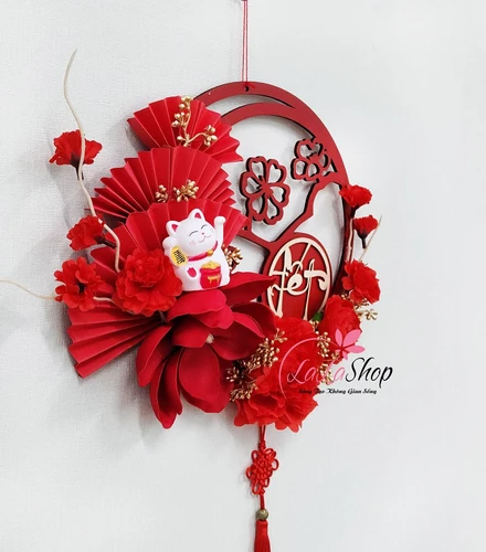 Vòng Tết Hoa Mẫu Đơn Kèm Mèo Thần Tài Treo Cửa 45cm