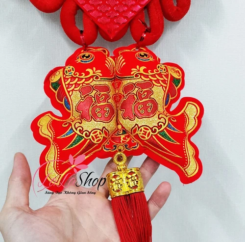Liễn nhung đỏ chữ phúc cá chép 75cm trang trí tết mẫu 04