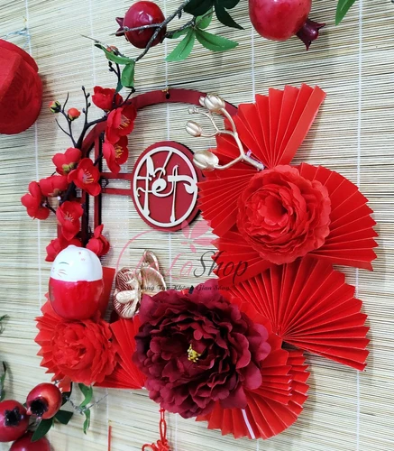 Tiểu cảnh mành tre mành tre tết an khang thịnh vượng sắc đỏ rực rỡ trang trí tết