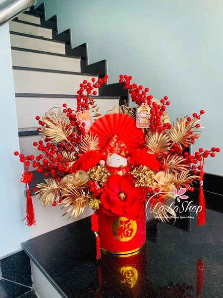 Bình hoa để bàn đào đông đón tài lộc năm mới trang trí tết