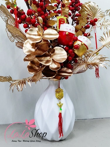 Bình hoa sứ đào đông sắc đỏ tài lộc may mắn trang trí tết mẫu 2