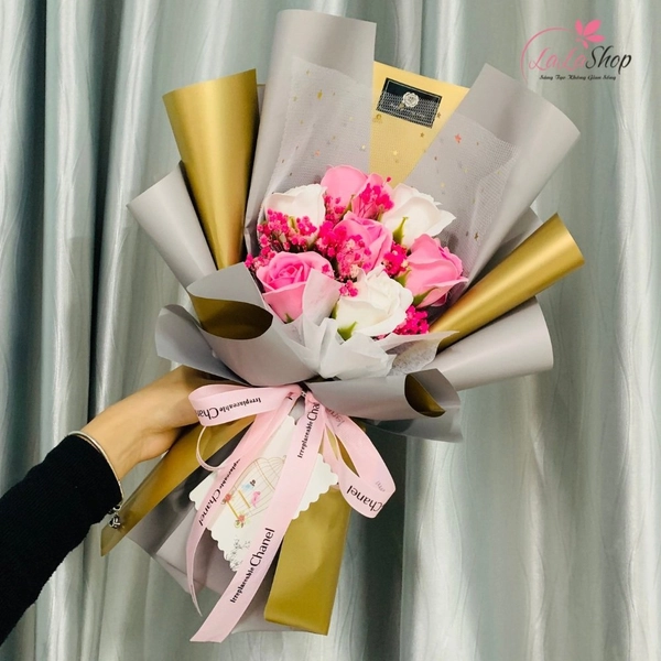 Bó 7 bông hoa Hồng Sáp Thơm (Nhiều mẫu) - Tặng kèm thiệp