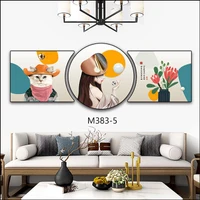 Tranh Treo Tường Cô Gái, Mèo Và Bình Hoa