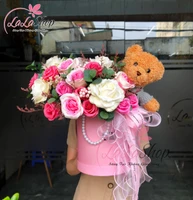 Hộp Hoa Gấu Tốt Nghiệp Sắc Hồng Để Bàn