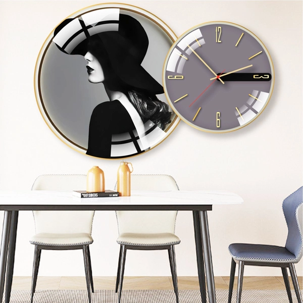 Tranh Đồng Hồ Treo Tường UV Pha Lê Bóng Cô Gái Nghệ Thuật