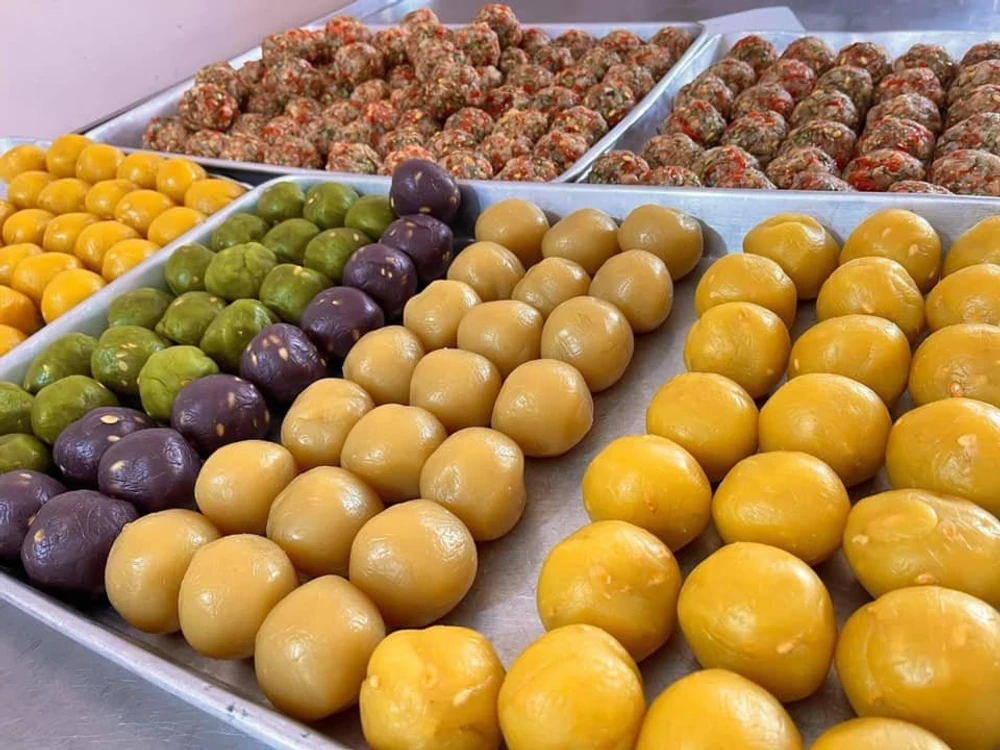 Bánh Trung Thu Socola 2 Trứng 200G Bánh Tân Dân Lợi