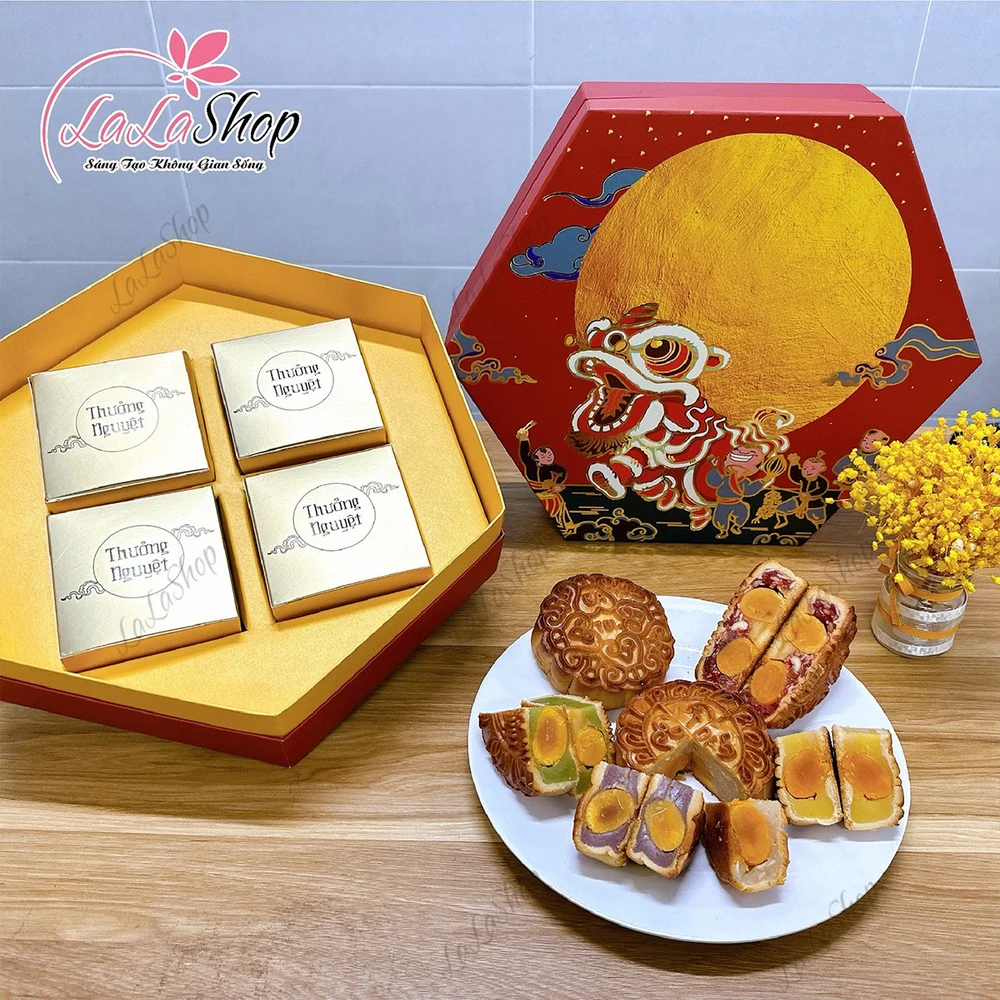 Hộp 4 Bánh Trung Thu Đỏ Phú Quý Tân Dân Lợi