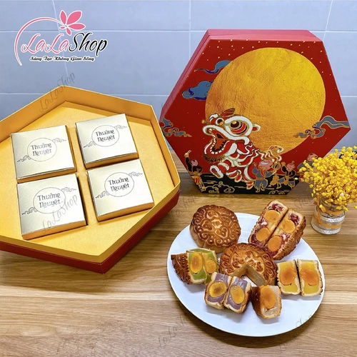 Hộp 4 Bánh Trung Thu Đỏ Phú Quý Tân Dân Lợi