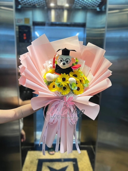 Bó hoa hướng dương sáp thơm tặng tốt nghiệp kèm gấu mẫu 818