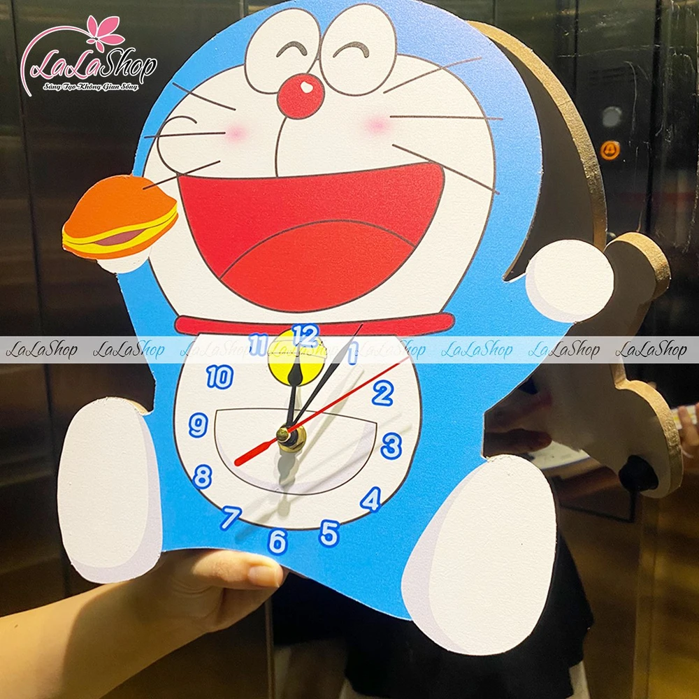 Đồng Hồ Gỗ Treo Tường Hình Doraemon