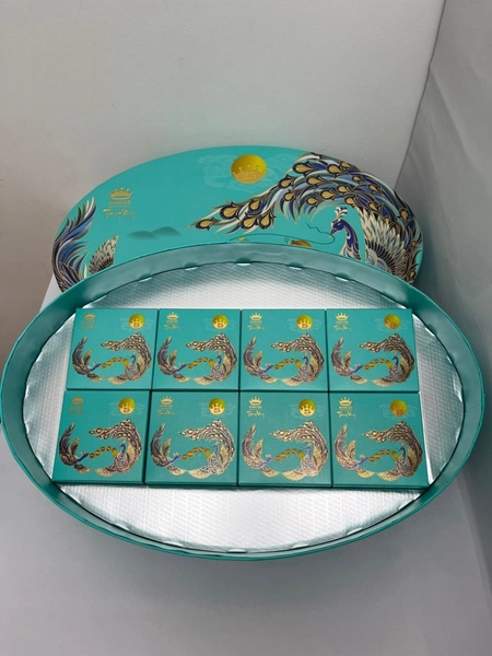 Bánh trung thu Kinh Đô Trăng Vàng Pha Lê Vạn Phúc (PLX6)