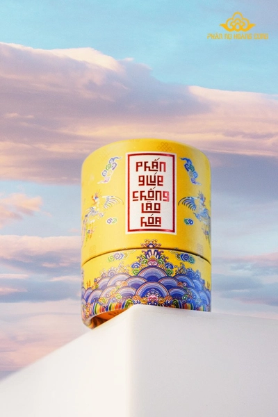 Quà tặng phấn trang điểm chống lão hóa - nụ trắng