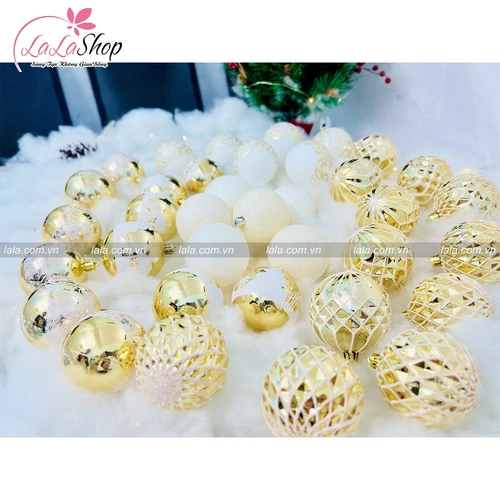 Hộp quả châu đủ loại màu vàng trắng trang trí Noel 252