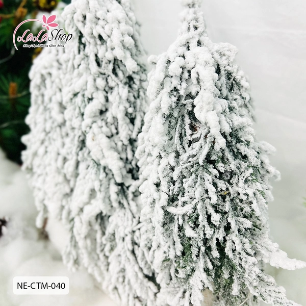 3 cây thông phủ tuyết có đế kèm đèn điện chớp nháy cao cấp -  Phong cách Châu Âu