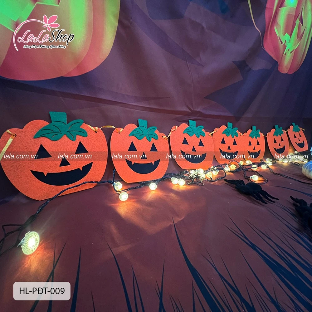 Đồ treo trang trí Halloween Dây Treo Bí Ngô 2m4