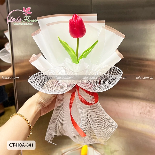 Bó 1 bông hoa tulip nhiều màu
