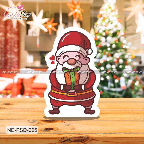 Standee trang trí Noel ông già Noel tặng quà mẫu 3