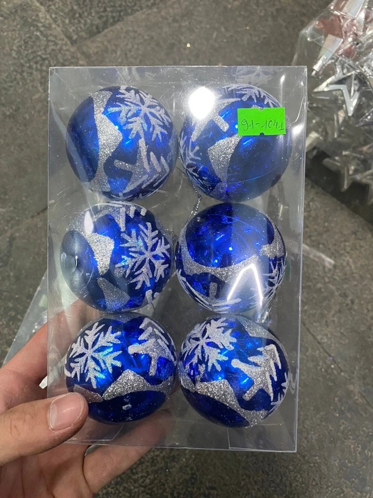 Hộp 6 châu tròn 6cm họa tiết cây thông và bông tuyết trắng