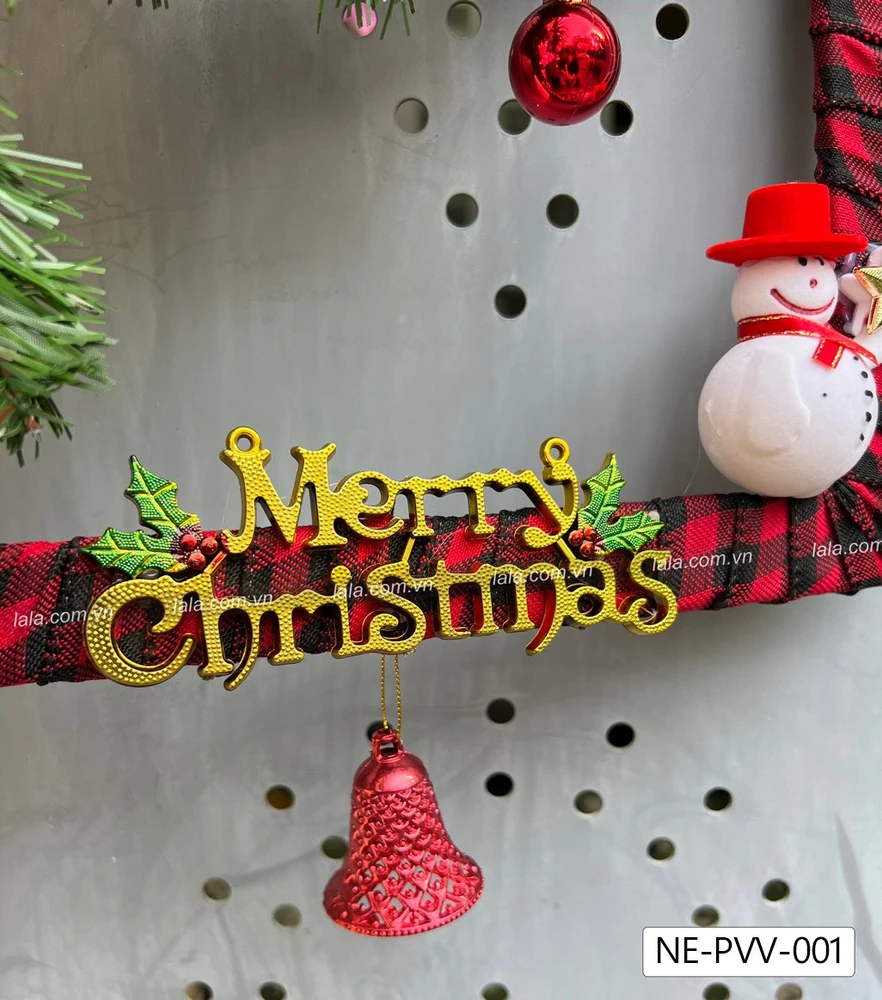 Khung lá thông 25x35 Full phụ kiện trang trí giáng sinh Tặng kèm đèn LED