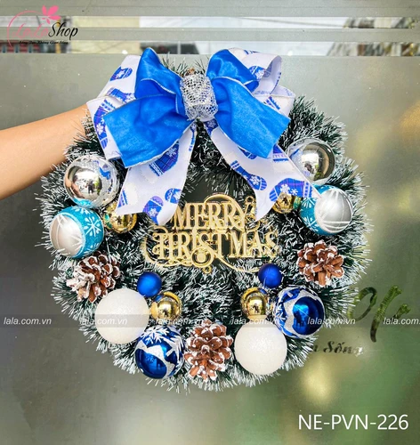 Vòng nguyệt quế treo cửa 40cm trang trí giáng sinh - Tặng kèm đèn mẫu 226