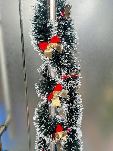 Dây Chồn Phủ Tuyết 2m Kèm Nơ Đỏ Vàng Trang Trí Noel