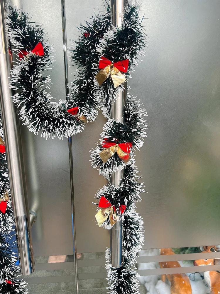 Dây Chồn Phủ Tuyết 2m Kèm Nơ Đỏ Vàng Trang Trí Noel