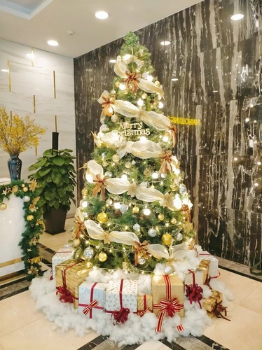 Cây Thông Noel Xanh Cao 2m1 Full Phụ Kiện trang Trí Giáng Sinh