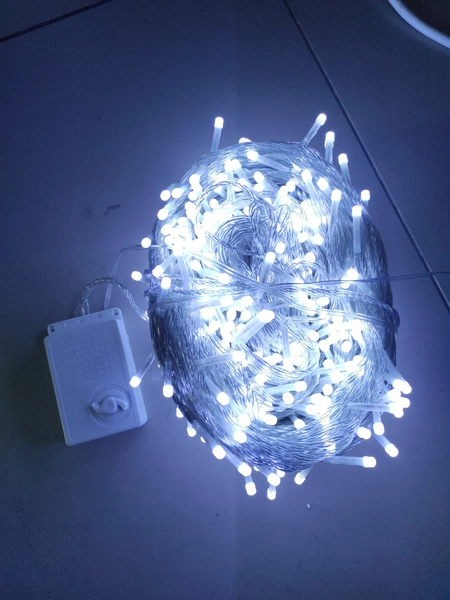 Dây đèn trang trí 100m 8 chế độ - ánh sáng trắng mẫu 028