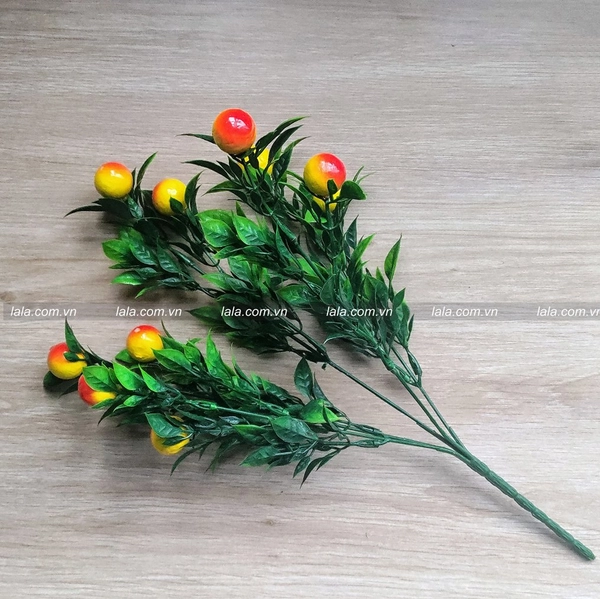 Cành cam có lá phụ kiện trang trí tiểu cảnh tết mẫu 1371