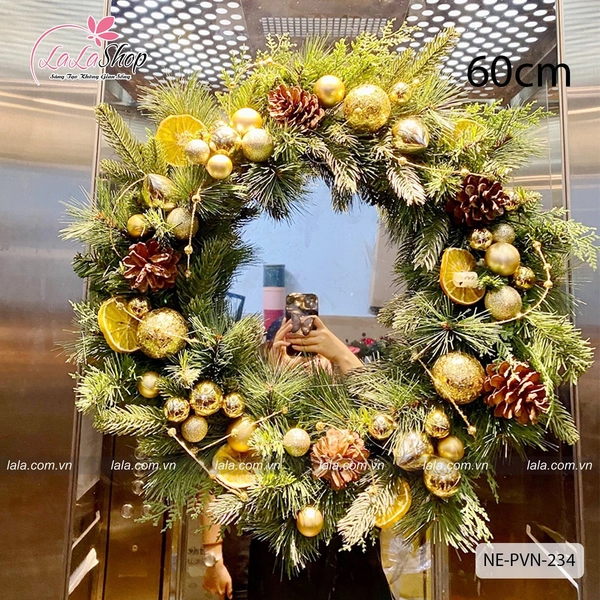 Vòng nguyệt quế Noel 60cm kèm led treo cửa Tặng kèm đèn trang trí giáng sinh mẫu 234
